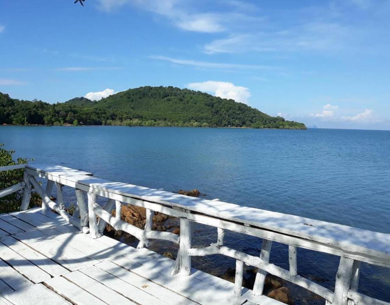 Rock View Terrace Hotel Koh Jum Exterior photo